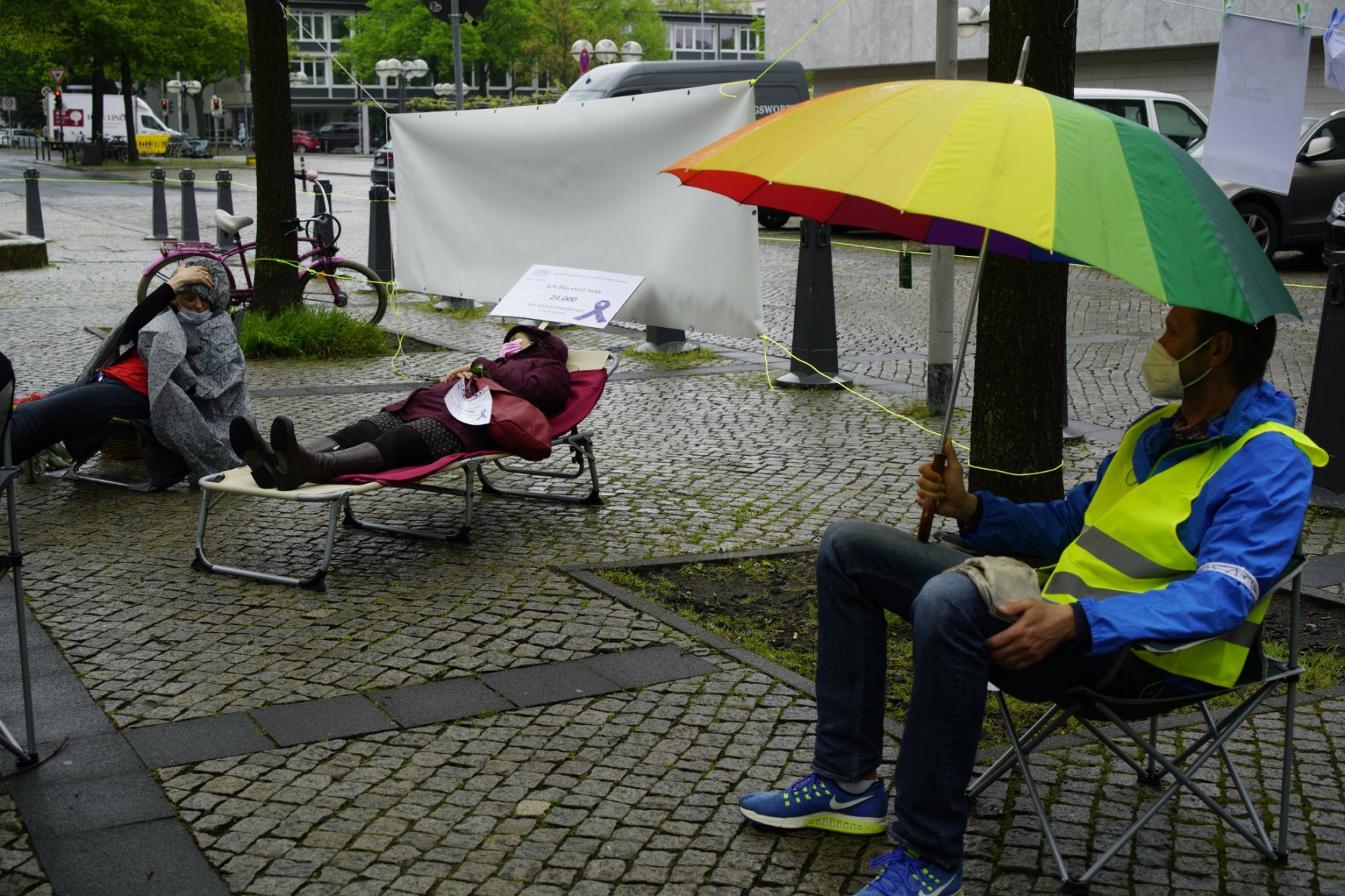Regen und Wind getrotzt