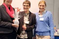 Nicole Krüger, Prof. Uta Behrends, LVS-Stipendiatin Karin Blos